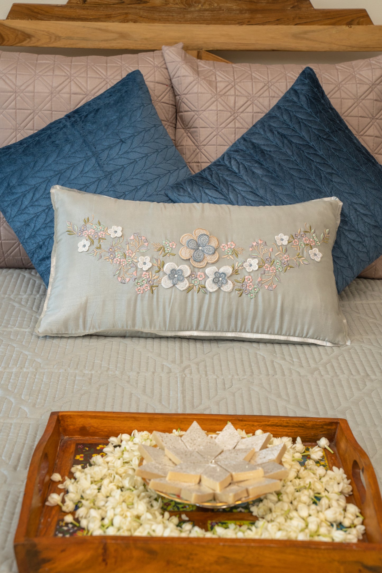 Silver 3D Flower Bed Cover