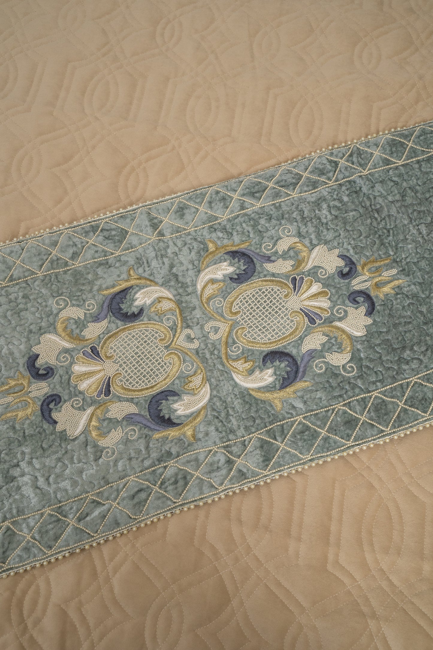Cot Velvet Quilted Bed Cover