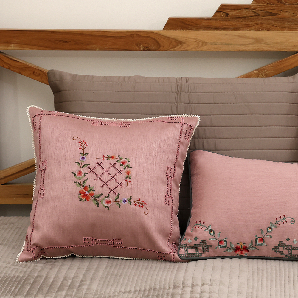 Gulmohar Rose Bedding Set
