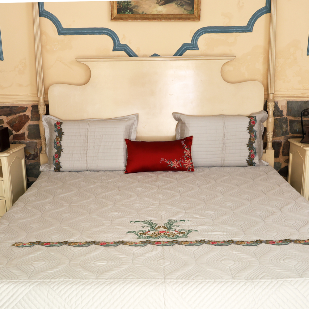 Gulmohar Cotton Bedspread Set