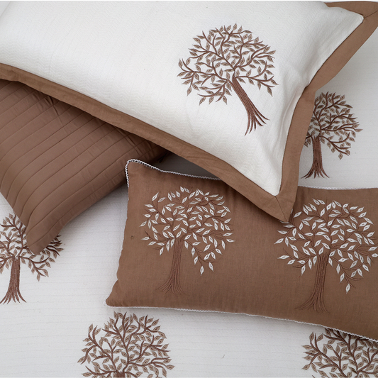 Ivory Tree Bedspread Set