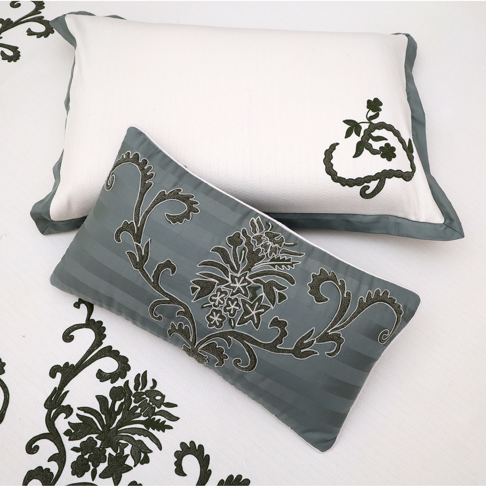 Ivory Grey Tufted Bedspread Set