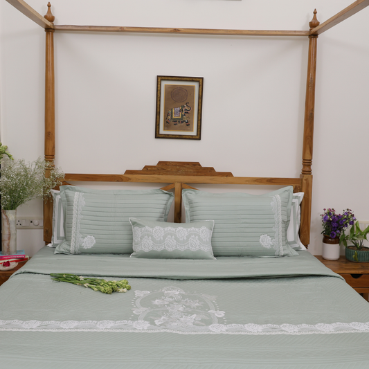 Mint Lace Bedspread Set