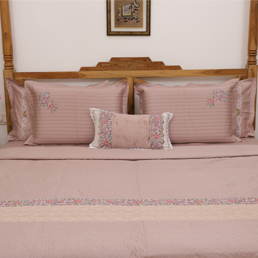 Vintage Rose Garden Bedspread Set