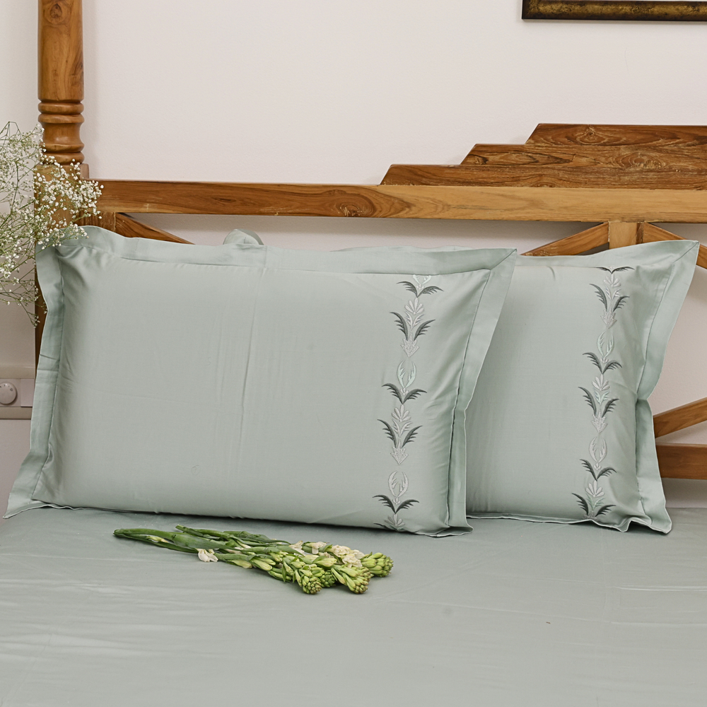 Petal Path Bedsheet