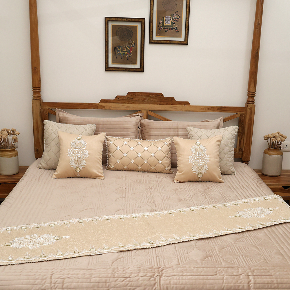 Imperial Mother of Pearl Runner