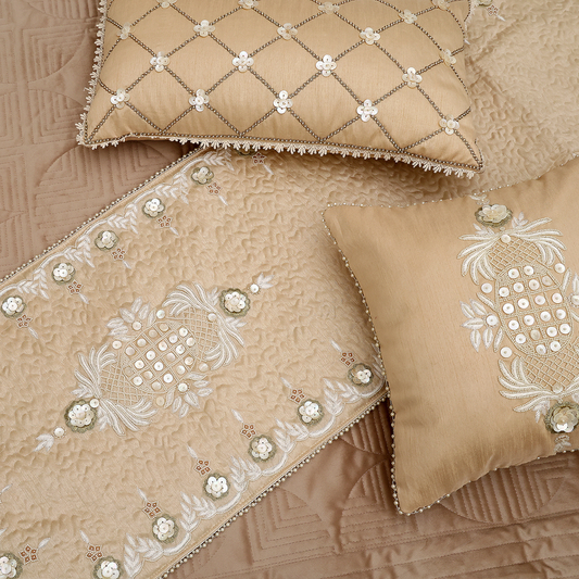 Imperial Mother of Pearl Runner