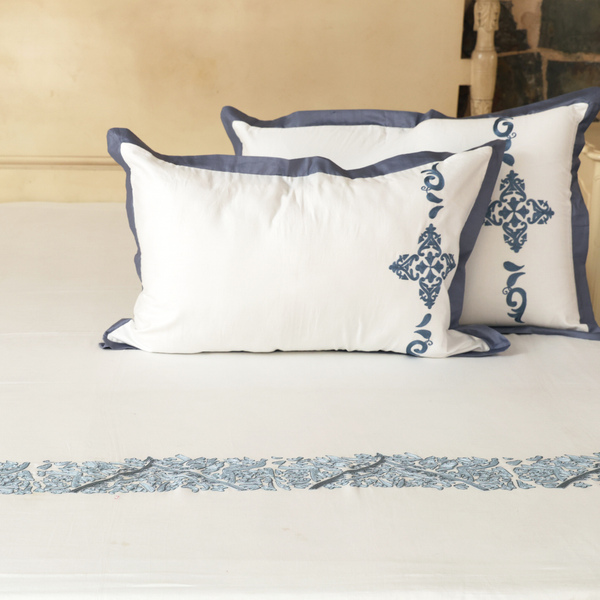 Aari Border Embroidery Bedsheet