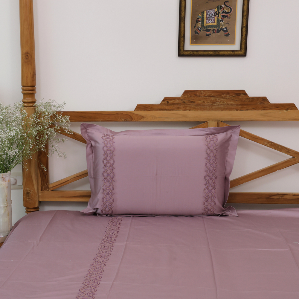 Aari Edge Embroidery Bedsheet