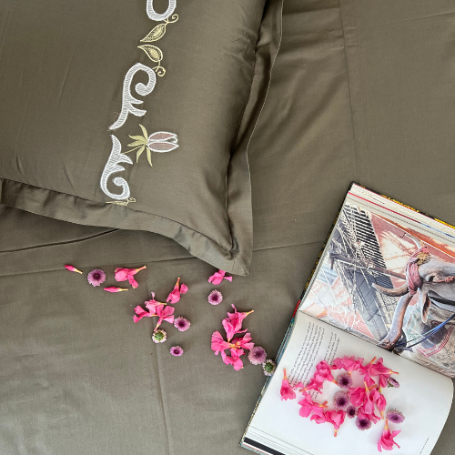 Monsoon Season Bedsheet