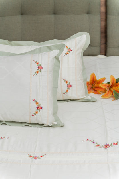 Bedsheet  plus two  pillows (VHBC - 0067)