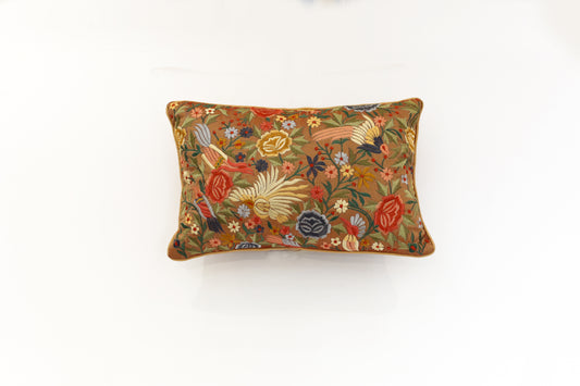 Silk Cushions (VH 1025)
