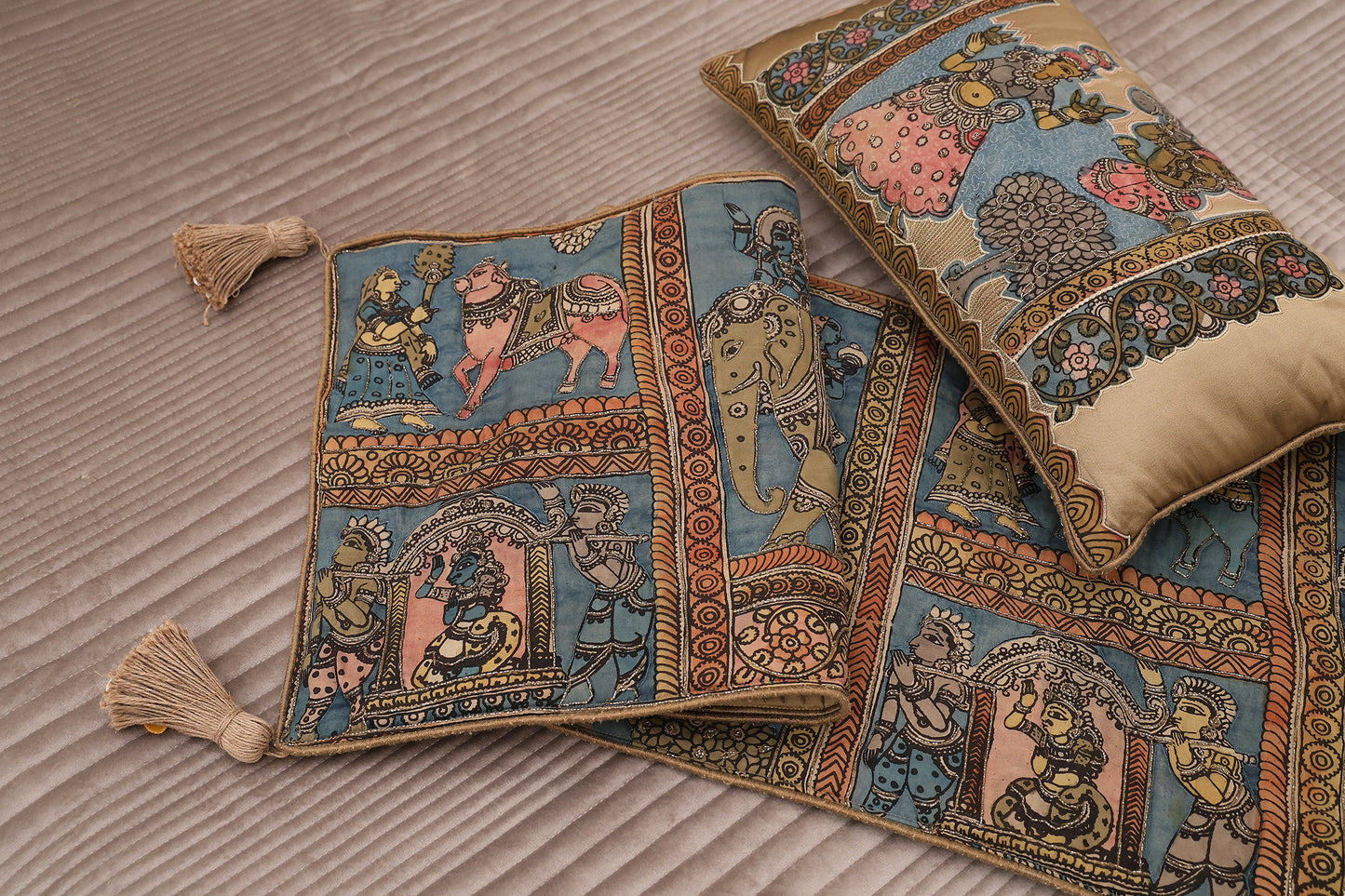 Cotvelvet Bedcover with Kalamkari Runner Set