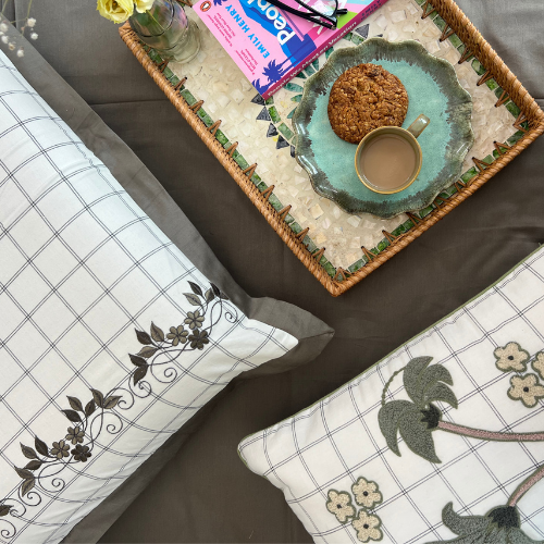 Floral Grid Bedsheet