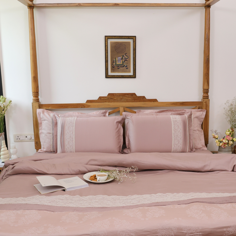 Ornate Comforter Set (Light AC)